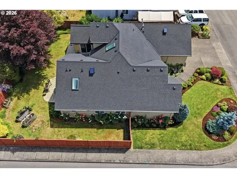276 SE 8th Avenue Canby OR 97013