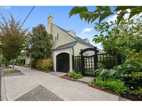 2677 NW Westover Road Portland OR 97210
