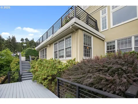 2677 NW Westover Road Portland OR 97210