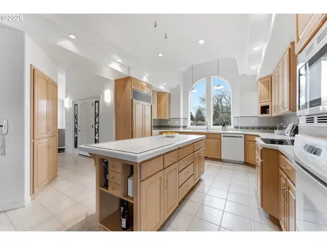 2680 E Mountain View Drive SE Albany OR 97322