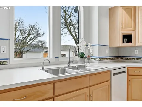 2680 E Mountain View Drive SE Albany OR 97322