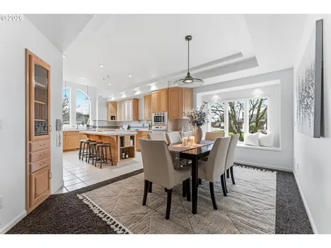 2680 E Mountain View Drive SE Albany OR 97322