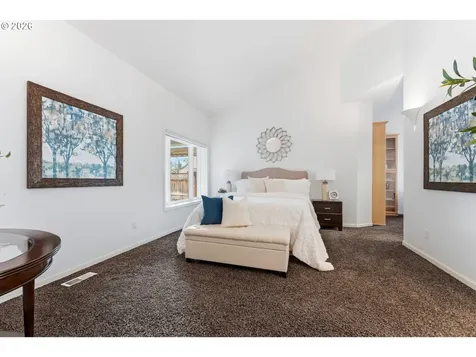 2680 E Mountain View Drive SE Albany OR 97322