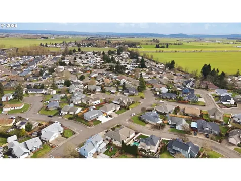 2680 E Mountain View Drive SE Albany OR 97322