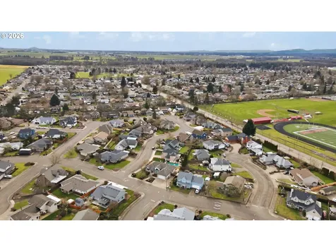 2680 E Mountain View Drive SE Albany OR 97322