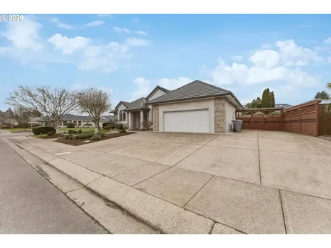 2680 E Mountain View Drive SE Albany OR 97322