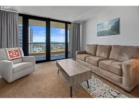 255 SW Harrison Street Portland OR 97201