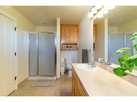 2260 NE 8th Street Hermiston OR 97838