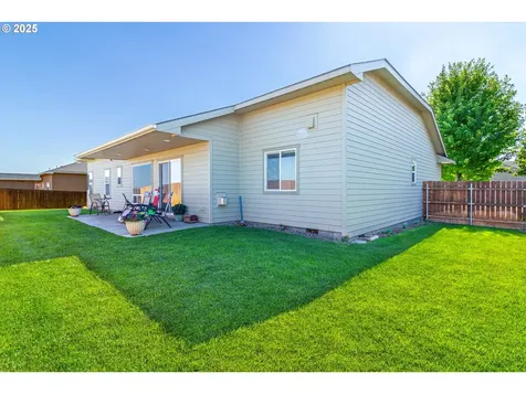 2260 NE 8th Street Hermiston OR 97838