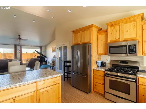 2260 NE 8th Street Hermiston OR 97838