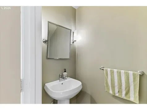 495 Chestnut Street Ashland OR 97520