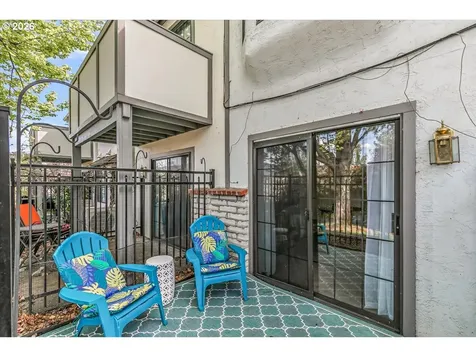 495 Chestnut Street Ashland OR 97520