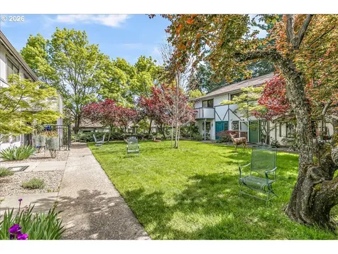 495 Chestnut Street Ashland OR 97520