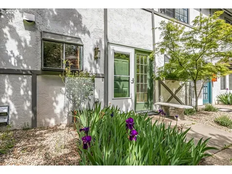 495 Chestnut Street Ashland OR 97520