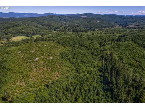 1 Eden Valley Road Rosburg WA 98643