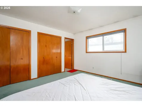 12340 NE Rose Parkway Portland OR 97230