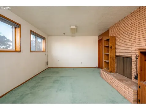 12340 NE Rose Parkway Portland OR 97230