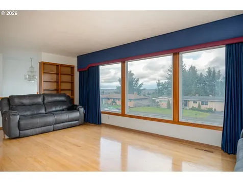 12340 NE Rose Parkway Portland OR 97230