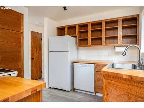 550 SE 58th Avenue Portland OR 97215