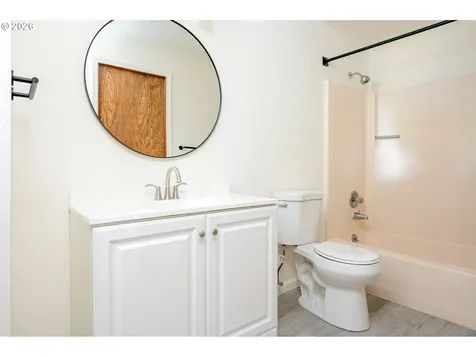 550 SE 58th Avenue Portland OR 97215