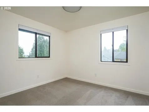 550 SE 58th Avenue Portland OR 97215