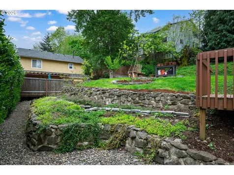 550 SE 58th Avenue Portland OR 97215