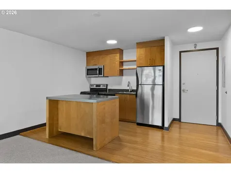 255 SW Harrison Street Portland OR 97201