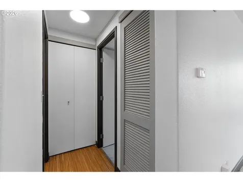 255 SW Harrison Street Portland OR 97201
