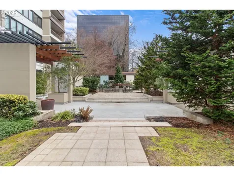 255 SW Harrison Street Portland OR 97201
