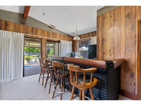 8632 NE Clackamas Street Portland OR 97220