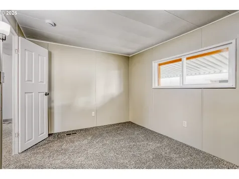 2300 SE 82nd Avenue Portland OR 97216
