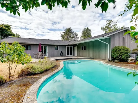 410 45th Court Washougal WA 98671