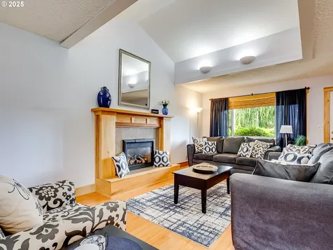 410 45th Court Washougal WA 98671