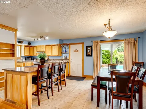 410 45th Court Washougal WA 98671