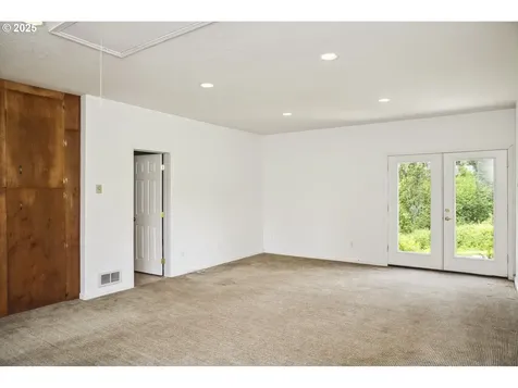 16202 NW 31st Court Vancouver WA 98685