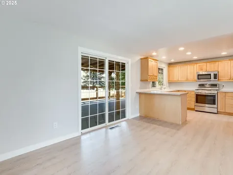 2243 SW 195th Avenue Beaverton OR 97003