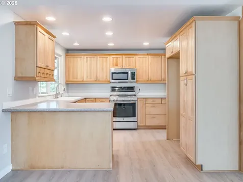 2243 SW 195th Avenue Beaverton OR 97003