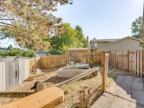 2243 SW 195th Avenue Beaverton OR 97003