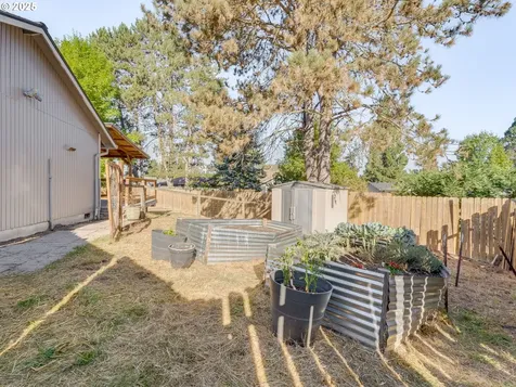 2243 SW 195th Avenue Beaverton OR 97003