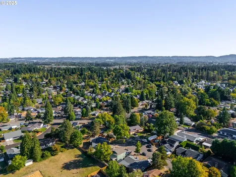 2243 SW 195th Avenue Beaverton OR 97003