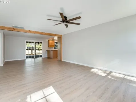 2243 SW 195th Avenue Beaverton OR 97003
