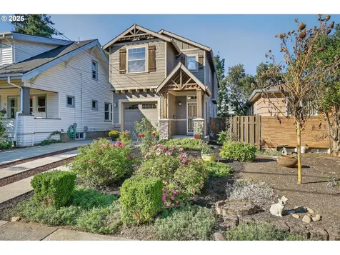7025 SE Carlton Street Portland OR 97206