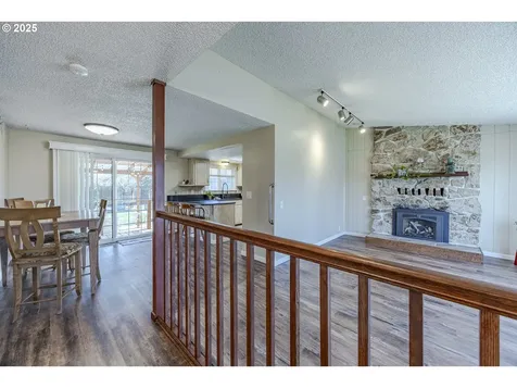 789 66th Street Springfield OR 97478