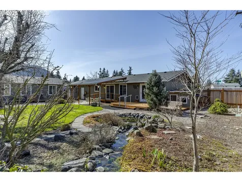 789 66th Street Springfield OR 97478