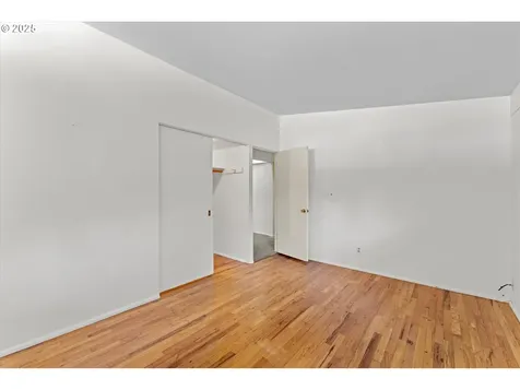 1906 NE 127th Avenue Portland OR 97230