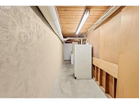 1906 NE 127th Avenue Portland OR 97230
