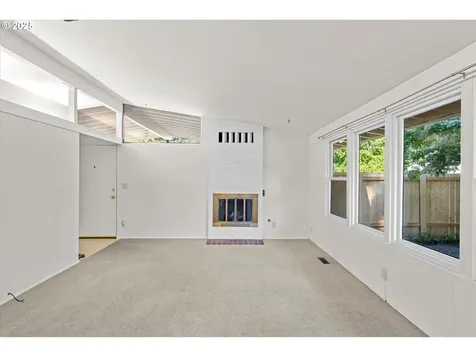 1906 NE 127th Avenue Portland OR 97230