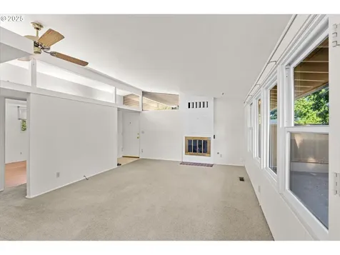 1906 NE 127th Avenue Portland OR 97230
