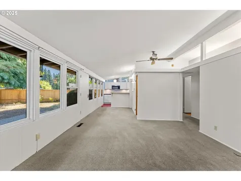 1906 NE 127th Avenue Portland OR 97230