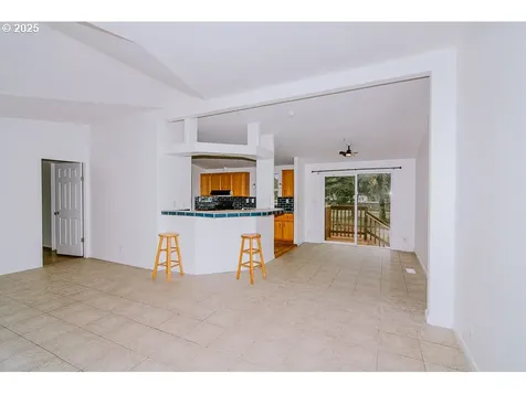 88247 Ellmaker Road Veneta OR 97487